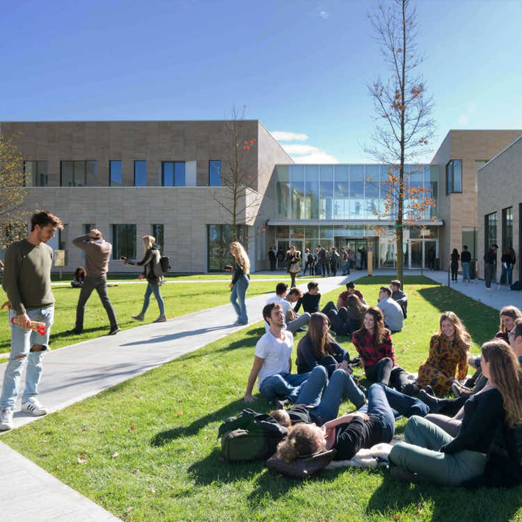 635269214e217fc52354621e_6